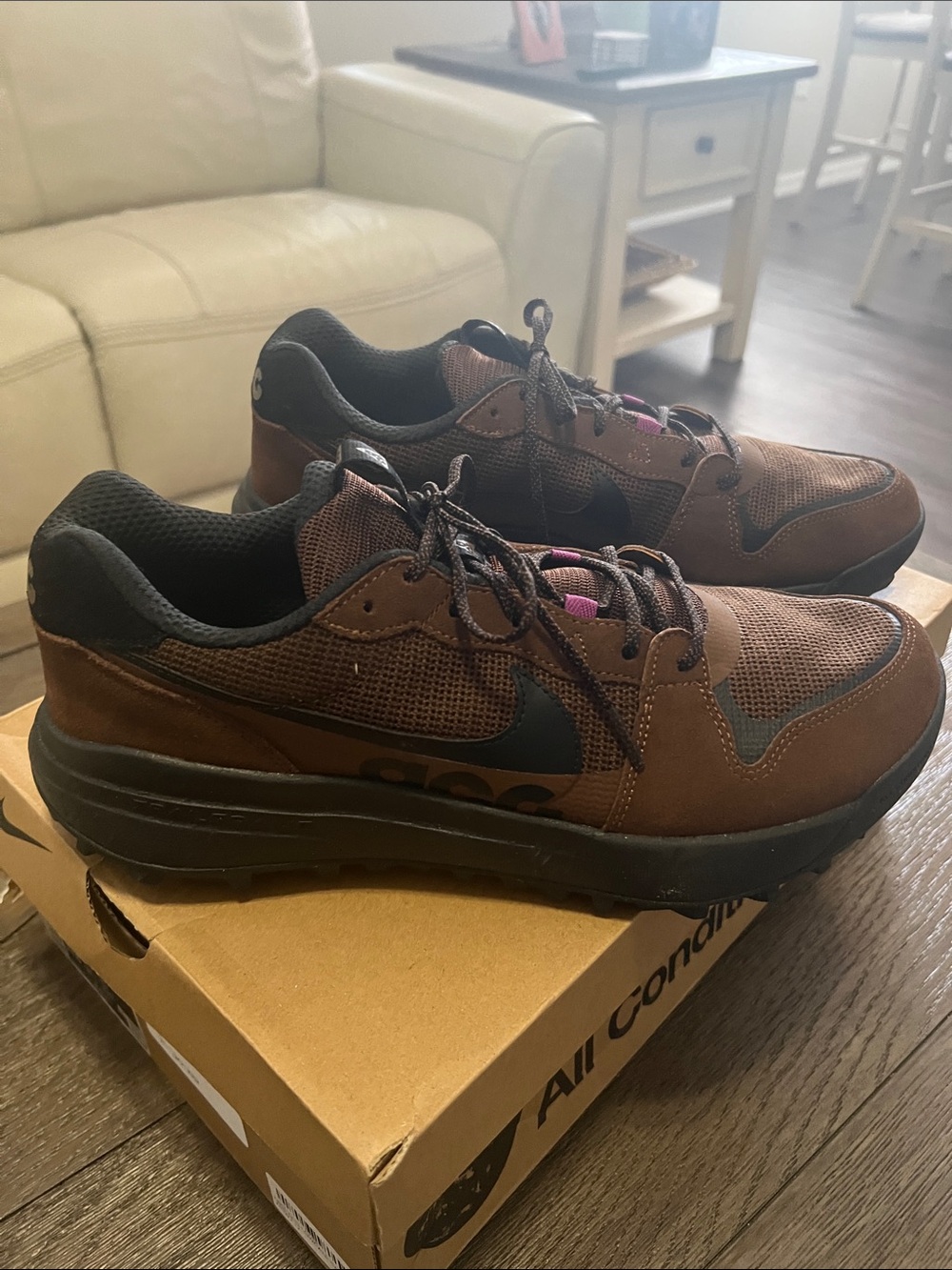 Nike Men’s Brown and Black Athletic Sneakers with Pink Accents ACG LOWCATE 12